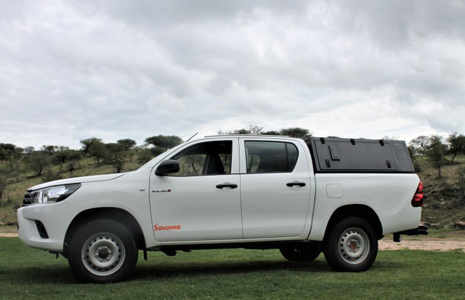 Savanna Car Hire Toyota Hilux or Ford - Group GSX Plain namibia car hire