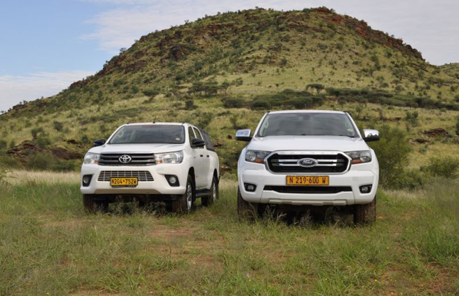 Savanna Car Hire Toyota Hilux 2.4 or Ford 2.2 - Group GSXA Plain namibia car hire