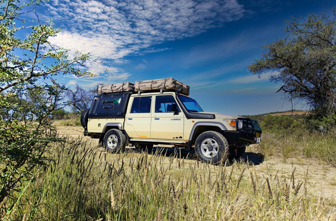 Savanna Car Hire Landcruiser Double Cab 4.5 V8 or straight 6 4.2 - Group LC2 namibia car hire