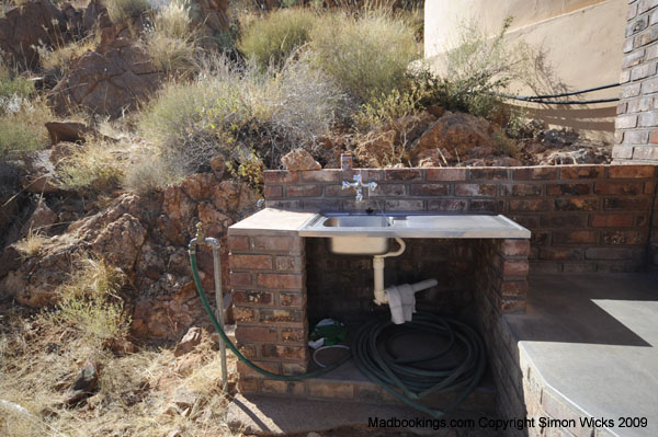 Tiras Camping Aus Namibia water point sink