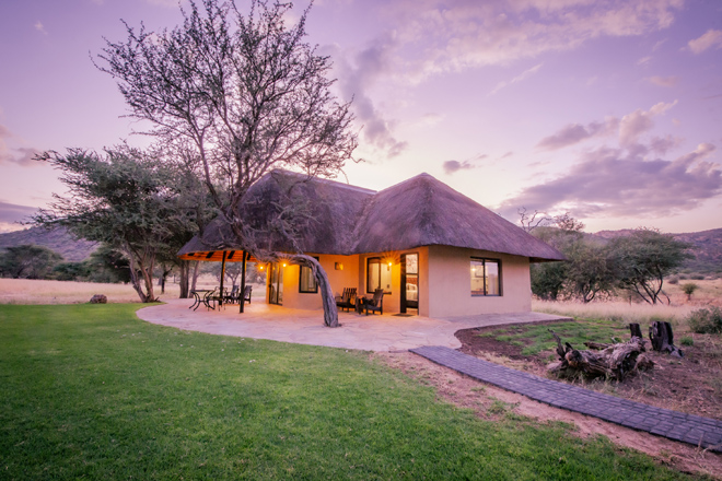 Okapuka Safari Lodge Windhoek